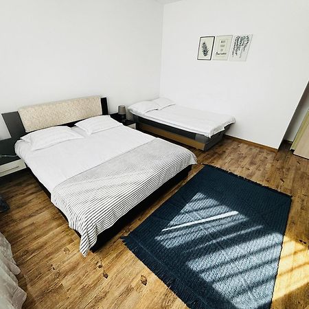 Das Home Rîşnov Exteriör bild